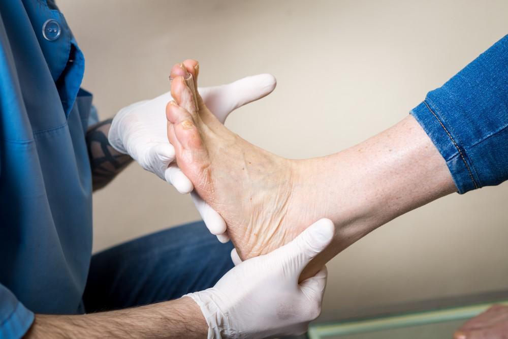 A Complete Guide to Orthopedic Treatment for Diabetic Foot Disease